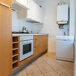 Nest Living Dolce Luce - Free Wifi & Netflix Appartement Udine