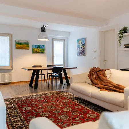 Nest Living Dolce Luce - Free Parking, Wifi, Netflix Apartamento *